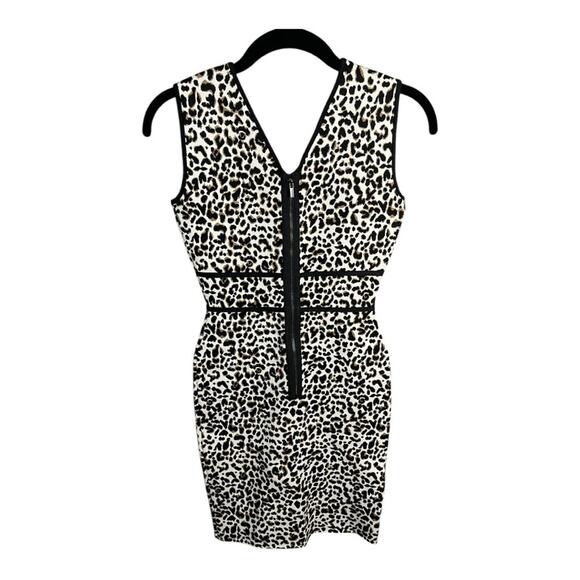BCBG Maxazria Sleeveless V-Neck Leopard Print Mini Cocktail Dress‎ Size XS NWT - Picture 6 of 11